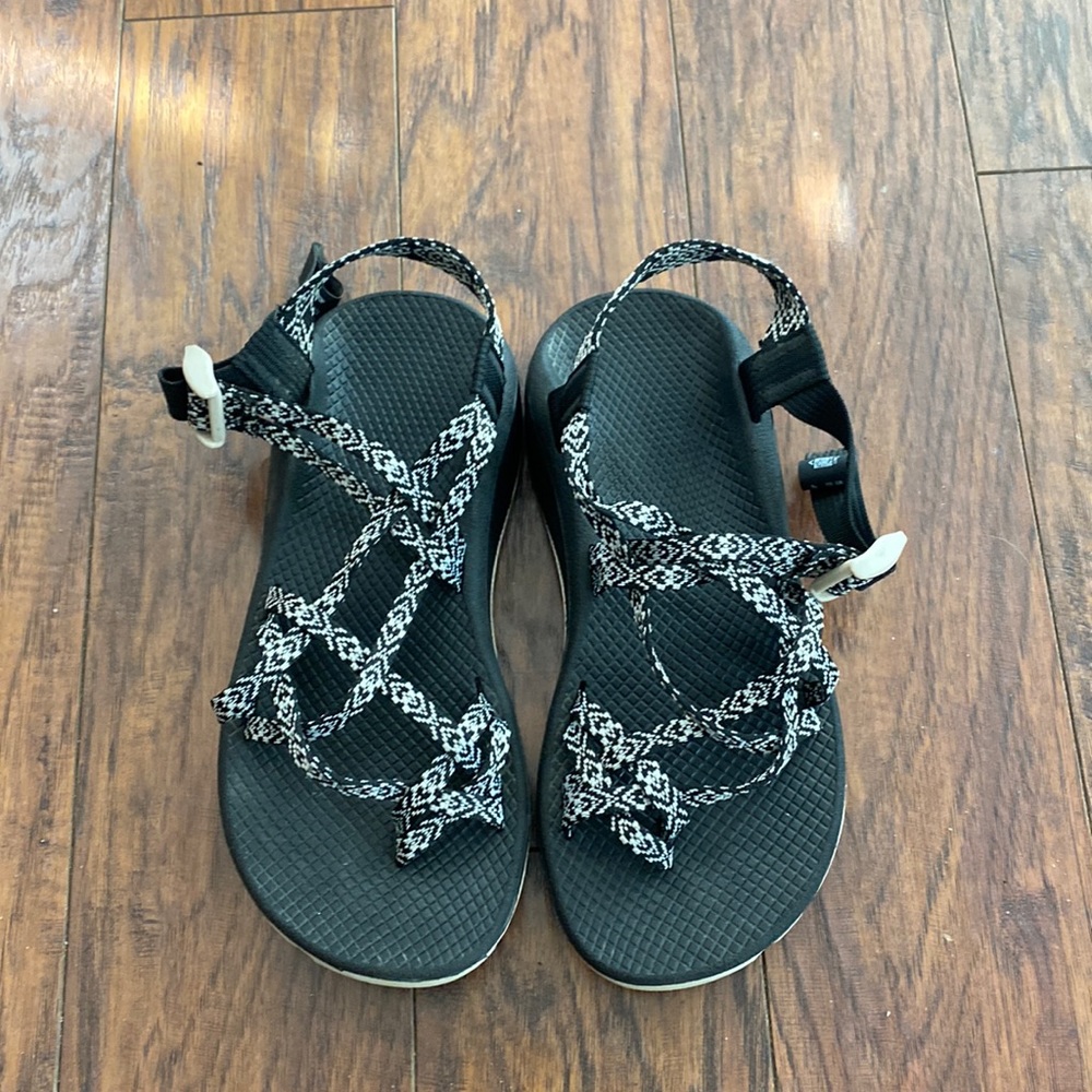 Chaco sandals women’s size 9